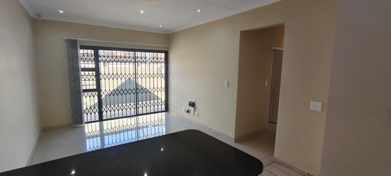 To Let 2 Bedroom Property for Rent in Die Bult North West